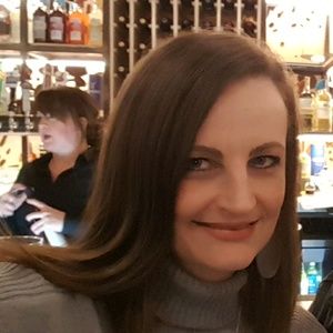 Meet your Posher, Elisha